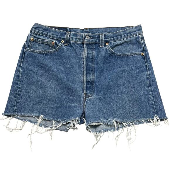Vintage 501XX Denim Cutt Off Shorts - Distressed Streetwear - size 35 - Picture 1 of 7